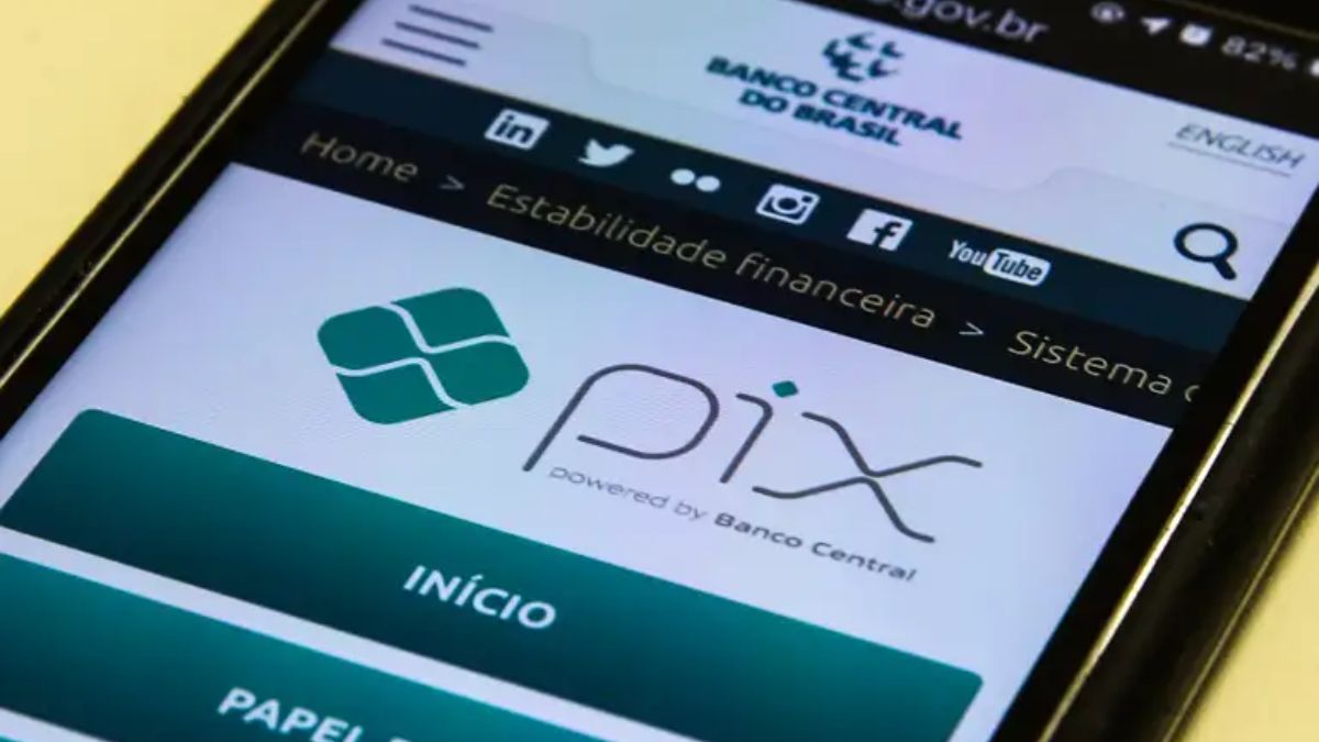 Pix fora do ar: clientes de 8 bancos relatam instabilidade