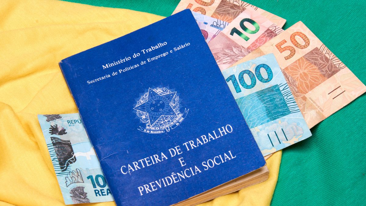 Já conhece o Crédito do Trabalhador CLT? Veja como funciona e 4 vantagens frente a outros modelos de empréstimo consignado