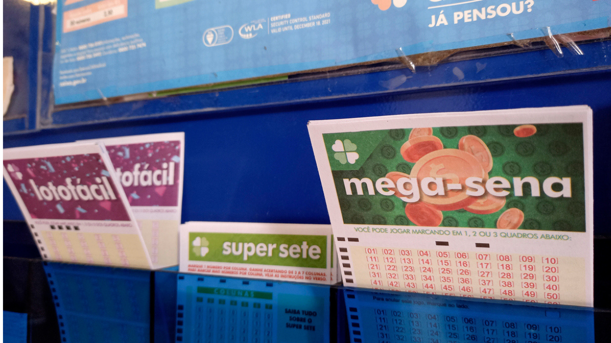 Mega-Sena acumula para R$ 185 milhões, mas Lotofácil faz três ganhadores; veja os resultados deste domingo (8)