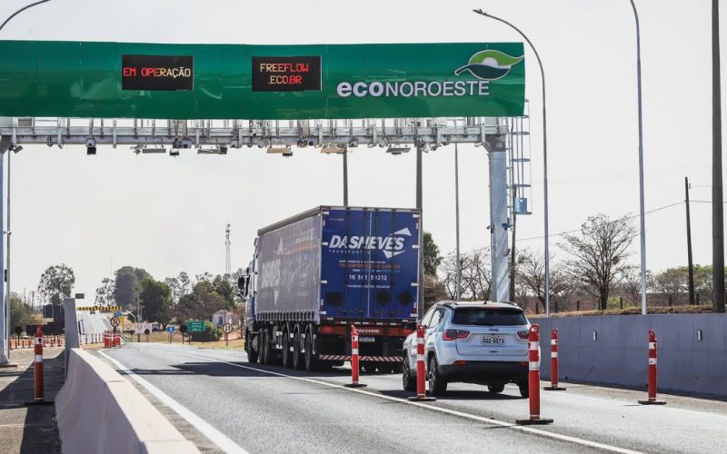 Problemas no free flow levam governo a considerar a suspensão de 3 milhões de multas por não pagamento do pedágio eletrônico