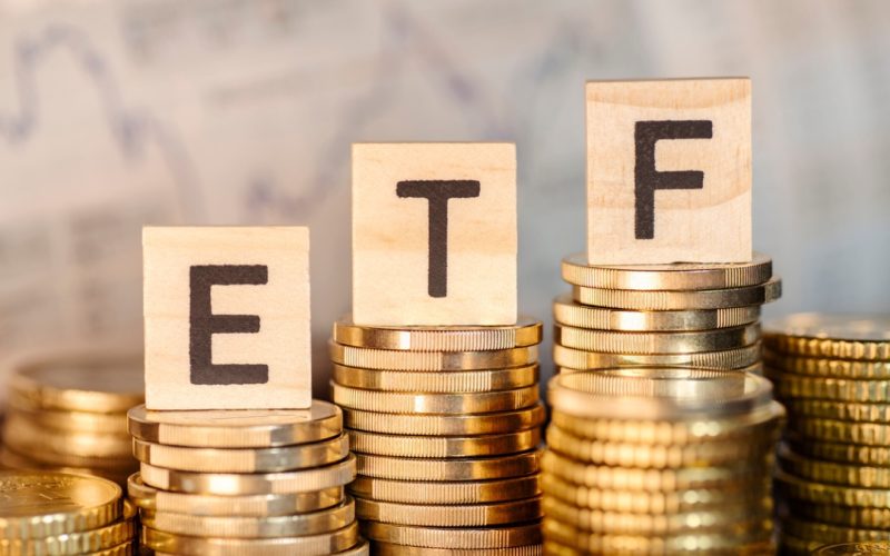 Renda fixa domina novos ETFs e recebe 80% dos investimentos — por que esses fundos chamam a atenção e quais são os principais?