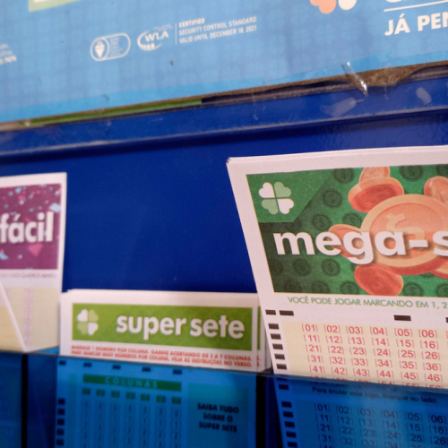 Mega-Sena acumula para R$ 185 milhões, mas Lotofácil faz três ganhadores; veja os resultados deste domingo (8)